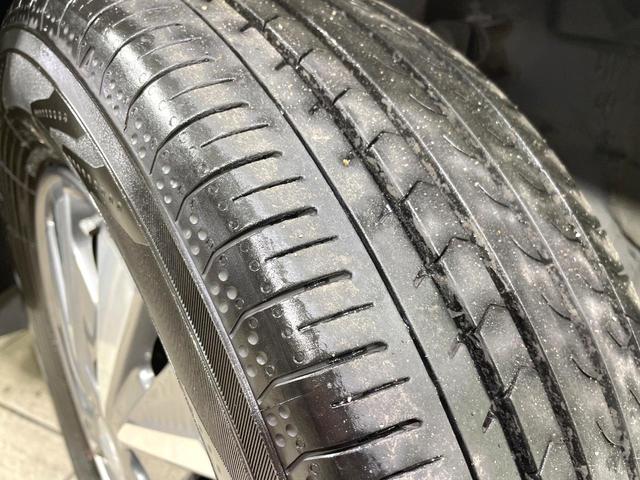 セレナ ｅ－パワー　ハイウェイスターＶ　衝突軽減　プロパイロット　両側電動スライド　純正９型ナビ　全周囲カメラ　ドライブレコーダー　ＥＴＣ　スマートキー　オートエアコン　ＬＥＤヘッド　ステアリングスイッチ　電動格納ミラー　禁煙車（24枚目）