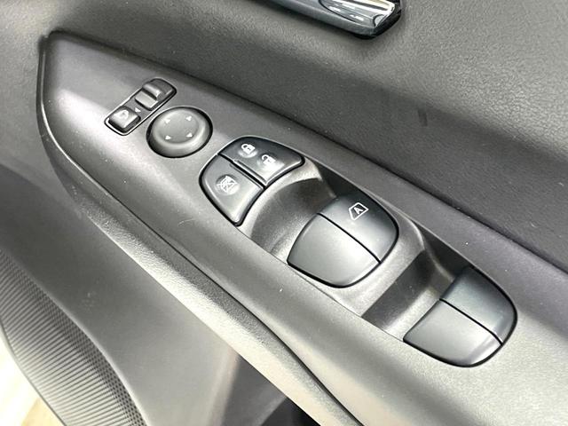 セレナ ｅ－パワー　ハイウェイスターＶ　衝突軽減　プロパイロット　両側電動スライド　純正９型ナビ　全周囲カメラ　ドライブレコーダー　ＥＴＣ　スマートキー　オートエアコン　ＬＥＤヘッド　ステアリングスイッチ　電動格納ミラー　禁煙車（47枚目）