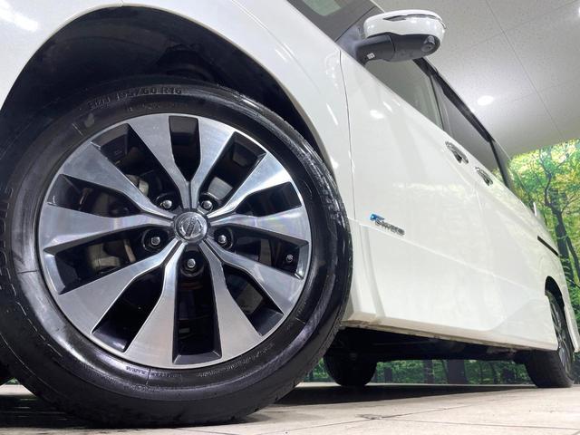 セレナ ハイウェイスター　衝突軽減　両側電動スライド　後席モニター　純正９型ナビ　全周囲カメラ　ドライブレコーダー　ＥＴＣ　ＬＥＤヘッド　スマートキー　オートエアコン　純正１６インチアルミ　ステアリングスイッチ　禁煙車（14枚目）