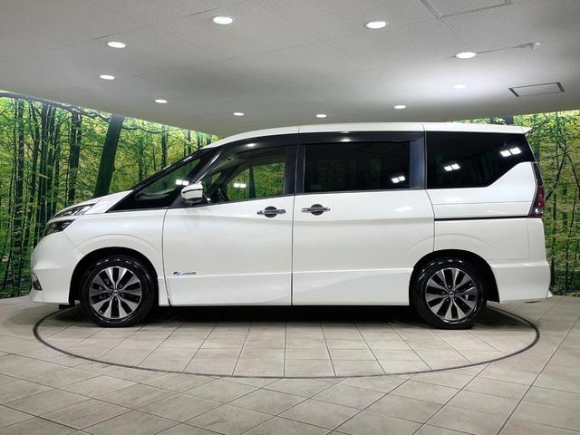 セレナ ハイウェイスター　衝突軽減　両側電動スライド　後席モニター　純正９型ナビ　全周囲カメラ　ドライブレコーダー　ＥＴＣ　ＬＥＤヘッド　スマートキー　オートエアコン　純正１６インチアルミ　ステアリングスイッチ　禁煙車（31枚目）