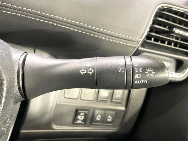 セレナ ハイウェイスター　衝突軽減　両側電動スライド　後席モニター　純正９型ナビ　全周囲カメラ　ドライブレコーダー　ＥＴＣ　ＬＥＤヘッド　スマートキー　オートエアコン　純正１６インチアルミ　ステアリングスイッチ　禁煙車（50枚目）