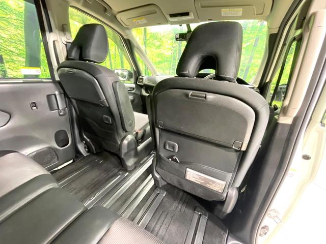 セレナ ハイウェイスター　衝突軽減　両側電動スライド　後席モニター　純正９型ナビ　全周囲カメラ　ドライブレコーダー　ＥＴＣ　ＬＥＤヘッド　スマートキー　オートエアコン　純正１６インチアルミ　ステアリングスイッチ　禁煙車（60枚目）