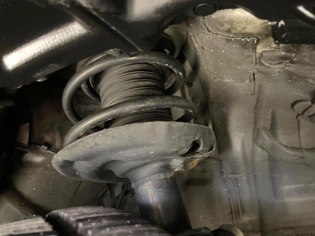 C-HR S LEDエディション SDナビ バックカメラ 衝突被害軽減システム レーダークルーズ 禁煙車 ドラレコ スマートキー LEDヘッド ビルトインETC 純正18インチアルミ オートハイビーム オートライト デュアルエアコン(20枚目)