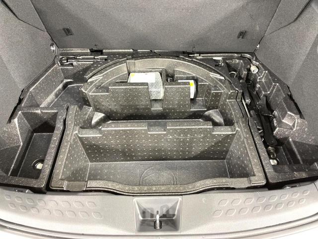 C-HR S LEDエディション SDナビ バックカメラ 衝突被害軽減システム レーダークルーズ 禁煙車 ドラレコ スマートキー LEDヘッド ビルトインETC 純正18インチアルミ オートハイビーム オートライト デュアルエアコン(41枚目)