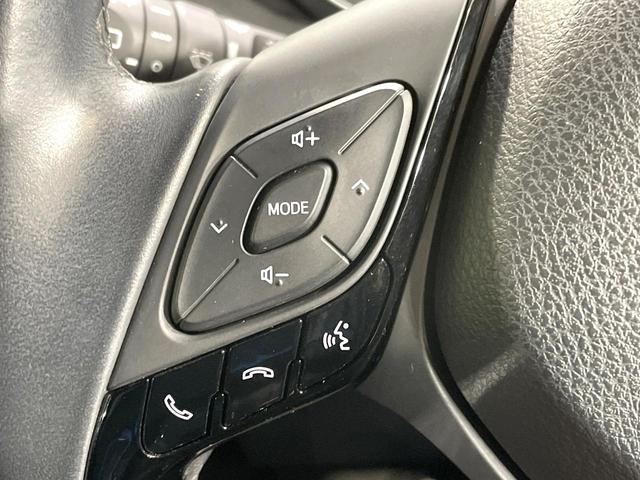 C-HR S LEDエディション SDナビ バックカメラ 衝突被害軽減システム レーダークルーズ 禁煙車 ドラレコ スマートキー LEDヘッド ビルトインETC 純正18インチアルミ オートハイビーム オートライト デュアルエアコン(44枚目)