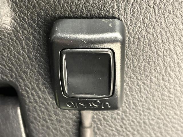 C-HR S LEDエディション SDナビ バックカメラ 衝突被害軽減システム レーダークルーズ 禁煙車 ドラレコ スマートキー LEDヘッド ビルトインETC 純正18インチアルミ オートハイビーム オートライト デュアルエアコン(60枚目)