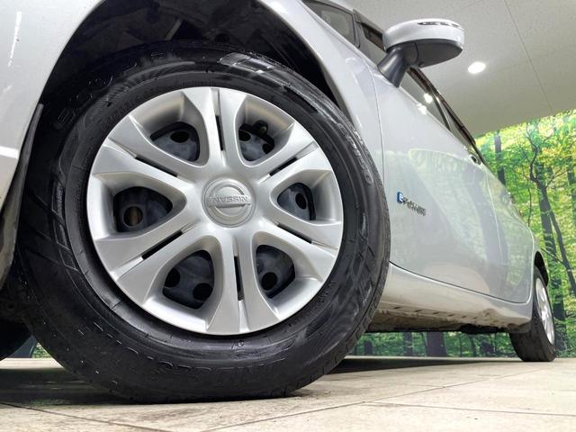 ノート ｅ－パワー　Ｘ　衝突軽減　純正ナビ　バックカメラ　ドライブレコーダー　ＥＴＣ　スマートキー　オートエアコン　Ｂｌｕｅｔｏｏｔｈ再生　車線逸脱警報　横滑り防止装置　オートライト　電動格納ミラー　禁煙車（13枚目）