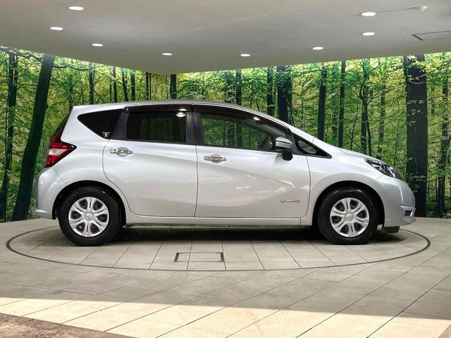 ノート ｅ－パワー　Ｘ　衝突軽減　純正ナビ　バックカメラ　ドライブレコーダー　ＥＴＣ　スマートキー　オートエアコン　Ｂｌｕｅｔｏｏｔｈ再生　車線逸脱警報　横滑り防止装置　オートライト　電動格納ミラー　禁煙車（32枚目）