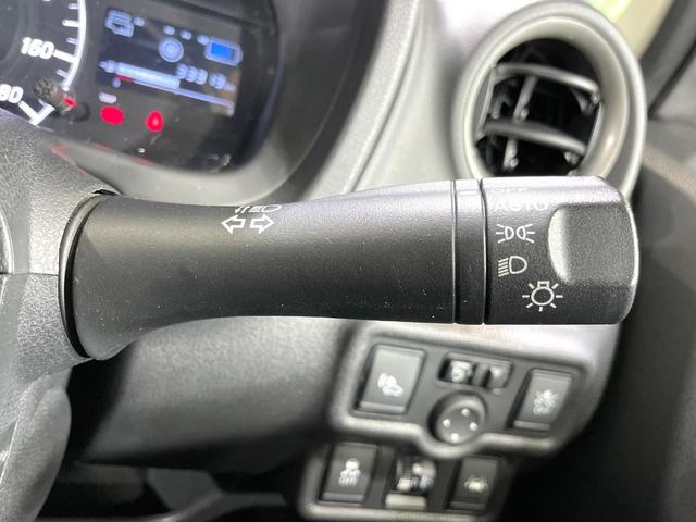 ノート ｅ－パワー　Ｘ　衝突軽減　純正ナビ　バックカメラ　ドライブレコーダー　ＥＴＣ　スマートキー　オートエアコン　Ｂｌｕｅｔｏｏｔｈ再生　車線逸脱警報　横滑り防止装置　オートライト　電動格納ミラー　禁煙車（41枚目）