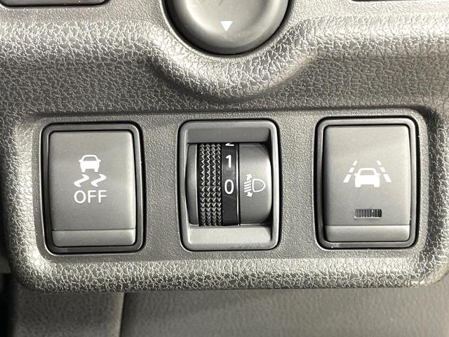 ノート ｅ－パワー　Ｘ　衝突軽減　純正ナビ　バックカメラ　ドライブレコーダー　ＥＴＣ　スマートキー　オートエアコン　Ｂｌｕｅｔｏｏｔｈ再生　車線逸脱警報　横滑り防止装置　オートライト　電動格納ミラー　禁煙車（43枚目）