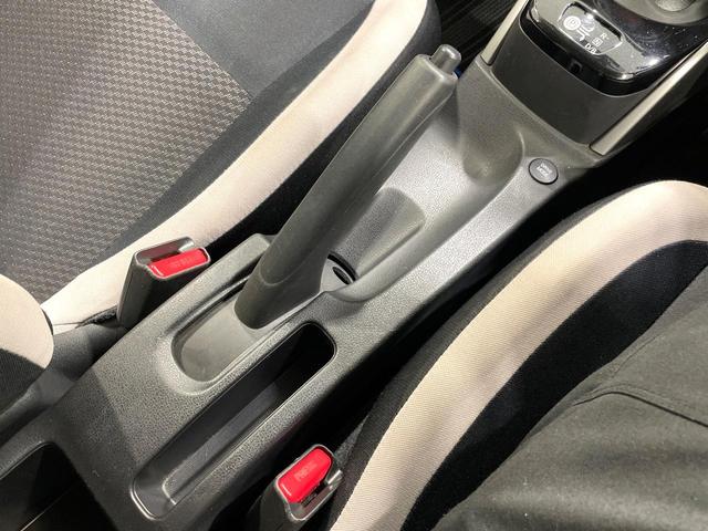 ノート ｅ－パワー　Ｘ　衝突軽減　純正ナビ　バックカメラ　ドライブレコーダー　ＥＴＣ　スマートキー　オートエアコン　Ｂｌｕｅｔｏｏｔｈ再生　車線逸脱警報　横滑り防止装置　オートライト　電動格納ミラー　禁煙車（52枚目）