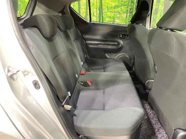 アクア S 純正ナビ バックカメラ 禁煙車 衝突被害軽減ブレーキ シートヒーター ETC スマートキー 車線逸脱警報 オートマチックハイビーム LEDヘッドライト コーナーセンサー フルセグ Bluetooth(9枚目)