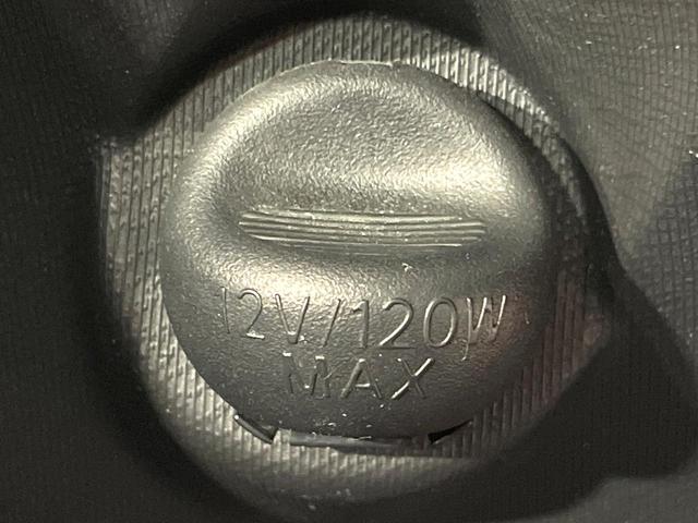 アクア S 純正ナビ バックカメラ 禁煙車 衝突被害軽減ブレーキ シートヒーター ETC スマートキー 車線逸脱警報 オートマチックハイビーム LEDヘッドライト コーナーセンサー フルセグ Bluetooth(40枚目)