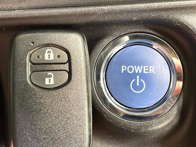 アクア S 純正ナビ バックカメラ 禁煙車 衝突被害軽減ブレーキ シートヒーター ETC スマートキー 車線逸脱警報 オートマチックハイビーム LEDヘッドライト コーナーセンサー フルセグ Bluetooth(46枚目)