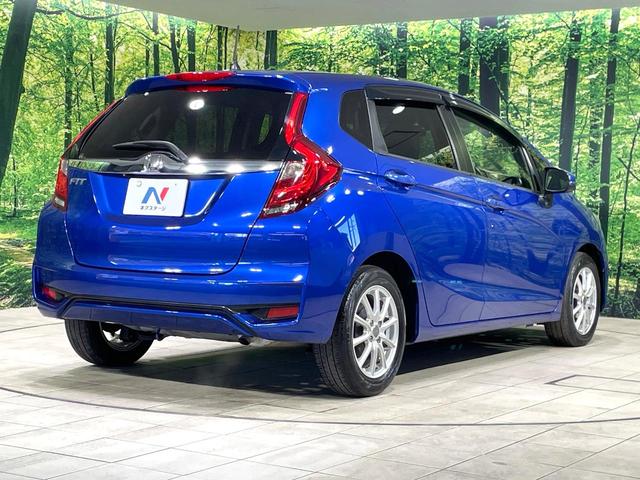フィット 15XL ホンダセンシング 純正8型ナビ 衝突軽減装置 レーダークルーズ バックカメラ シートヒーター ETC ドラレコ LEDヘッド オートライト オートエアコン 横滑防止 スマートキー プッシュスタート アイドリングストップ(17枚目)