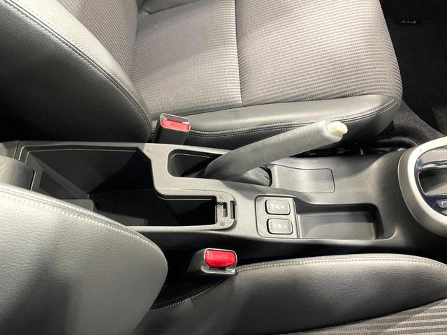 フィット 15XL ホンダセンシング 純正8型ナビ 衝突軽減装置 レーダークルーズ バックカメラ シートヒーター ETC ドラレコ LEDヘッド オートライト オートエアコン 横滑防止 スマートキー プッシュスタート アイドリングストップ(35枚目)