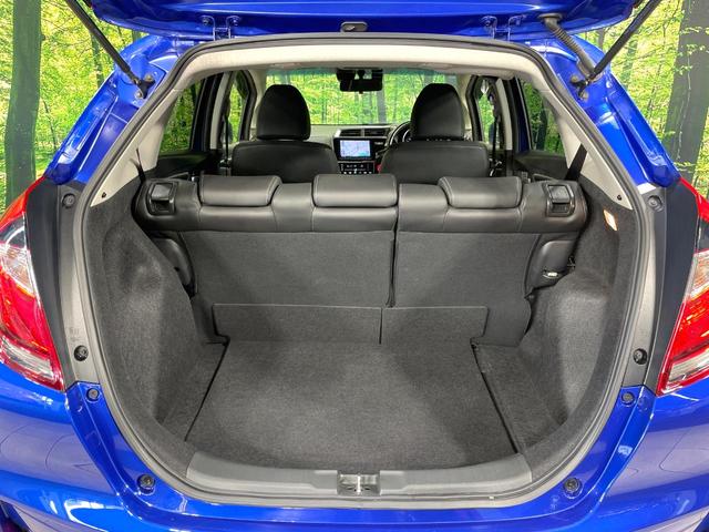 フィット 15XL ホンダセンシング 純正8型ナビ 衝突軽減装置 レーダークルーズ バックカメラ シートヒーター ETC ドラレコ LEDヘッド オートライト オートエアコン 横滑防止 スマートキー プッシュスタート アイドリングストップ(40枚目)