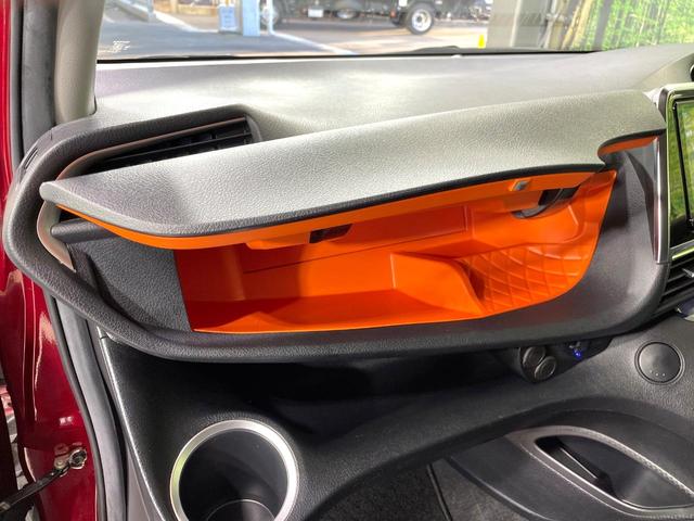 シエンタ ハイブリッドＧ　クエロ　両側電動スライドドア　純正９型ナビ　全周囲カメラ　セーフティセンス　禁煙車　シートヒーター　ドラレコ　コーナーセンサー　スマートキー　ＬＥＤヘッド　ＥＴＣ　ステアリングヒーター　オートハイビーム（46枚目）