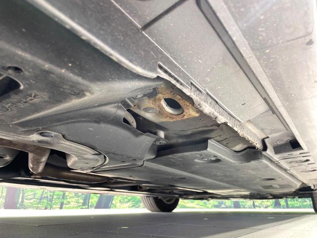 プリウス S ナビ 寒冷地仕様 禁煙車 ドラレコ スマートキー LEDヘッド ETC オートライト オートエアコン Bluetooth再生 CD再生 DVD再生 フルセグ 革巻きステアリング ステアリングスイッチ(21枚目)