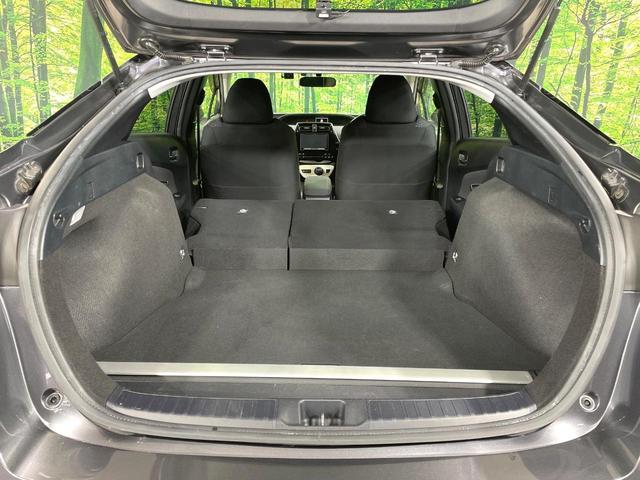 プリウス S ナビ 寒冷地仕様 禁煙車 ドラレコ スマートキー LEDヘッド ETC オートライト オートエアコン Bluetooth再生 CD再生 DVD再生 フルセグ 革巻きステアリング ステアリングスイッチ(49枚目)