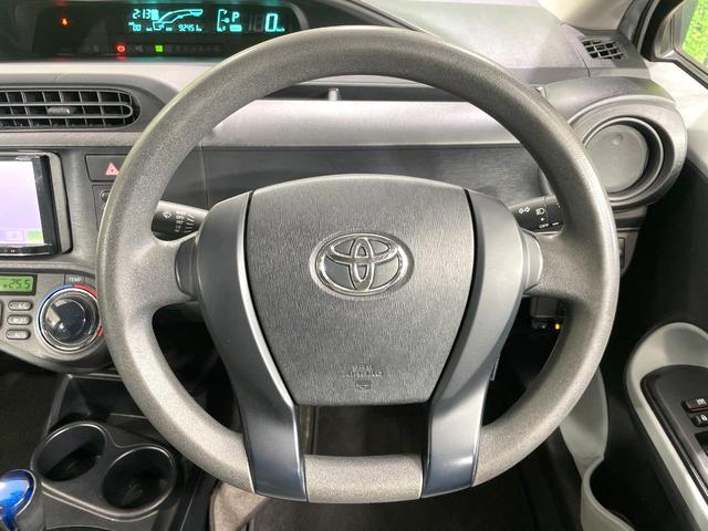 アクア L SDナビ 禁煙車 ドライブレコーダー ETC キーレスエントリー オートエアコン 電動格納ミラー スペアタイヤ 純正ホイール ウインカーミラー ヘッドライトレベライザー(11枚目)