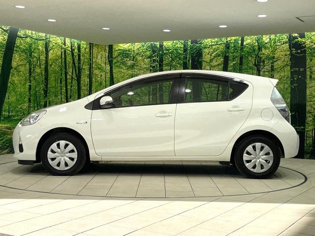 アクア L SDナビ 禁煙車 ドライブレコーダー ETC キーレスエントリー オートエアコン 電動格納ミラー スペアタイヤ 純正ホイール ウインカーミラー ヘッドライトレベライザー(26枚目)