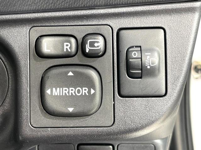 アクア L SDナビ 禁煙車 ドライブレコーダー ETC キーレスエントリー オートエアコン 電動格納ミラー スペアタイヤ 純正ホイール ウインカーミラー ヘッドライトレベライザー(47枚目)