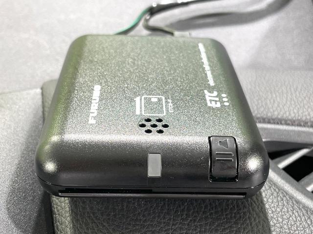 ヤリスクロス X 衝突軽減 レーダークルーズコントロール SDナビ バックカメラ ドライブレコーダー ETC スマートキー オートハイビーム ステアリングスイッチ 電動パーキング Bluetooth再生 禁煙車(39枚目)