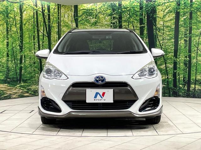 アクア Ｘ－アーバン　純正ＳＤナビ　バックカメラ　禁煙車　ハーフレザーシート　ドラレコ　スマートキー　ＬＥＤヘッド　ルーフレール　ビルトインＥＴＣ　純正１６インチアルミ　オートライト　オートエアコン　Ｂｌｕｅｔｏｏｔｈ（12枚目）