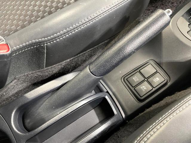 アクア Ｘ－アーバン　純正ＳＤナビ　バックカメラ　禁煙車　ハーフレザーシート　ドラレコ　スマートキー　ＬＥＤヘッド　ルーフレール　ビルトインＥＴＣ　純正１６インチアルミ　オートライト　オートエアコン　Ｂｌｕｅｔｏｏｔｈ（52枚目）