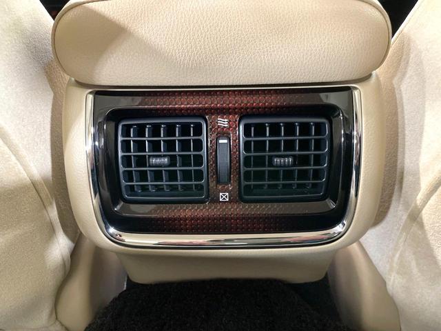 クラウンハイブリッド ロイヤルサルーン メーカー純正ナビ バックカメラ ドライブレコーダー ETC パワーシート LEDヘッド クルーズコントロール スマートキー オートエアコン 純正16インチアルミ ステアリングスイッチ 禁煙車(55枚目)