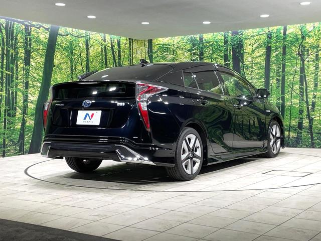 プリウス Sツーリングセレクション モデリスタエアロ 衝突軽減 レーダークルーズコントロール 純正9型ナビ バックカメラ シートヒーター LEDヘッド ETC 純正17インチアルミ スマートキー オートエアコン ステアリングスイッチ(17枚目)