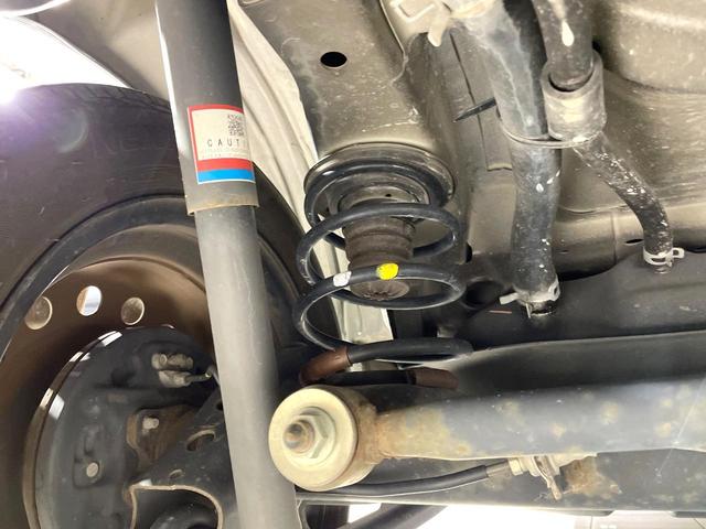 ワゴンＲ ＦＸ　禁煙車　シートヒーター　オートエアコン　ＣＤ再生　アイドリングストップ　盗難防止システム　プライバシーガラス　衝突安全ボディ　電動格納ミラー　ドアバイザー（23枚目）