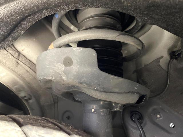 ヴォクシー Ｓ－Ｚ　純正１０．５型ナビ　両側電動ドア　セーフティセンス　バックカメラ　ＥＴＣ　シートヒーター　リアオートエアコン　ヘッドアップディスプレイ　ＬＥＤヘッド　純正１７インチアルミ　ＨＤＭＩ端子　禁煙車（21枚目）