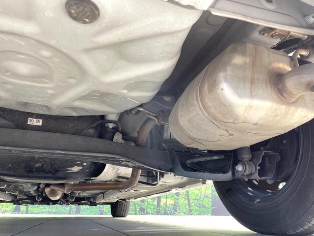 ヤリス Ｘ　純正８型ディスプレイオーディオ　衝突軽減装置　バックカメラ　ビルトインＥＴＣ　車線逸脱警報　Ｂｌｕｅｔｏｏｔｈ接続　スマートキー　プッシュスタート　電動格納ミラー　シートリフター　電動格納ミラー（23枚目）