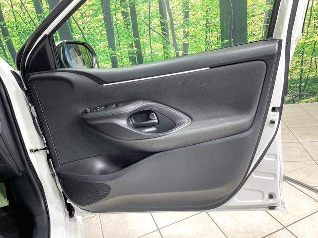 ヤリス Ｘ　純正８型ディスプレイオーディオ　衝突軽減装置　バックカメラ　ビルトインＥＴＣ　車線逸脱警報　Ｂｌｕｅｔｏｏｔｈ接続　スマートキー　プッシュスタート　電動格納ミラー　シートリフター　電動格納ミラー（39枚目）