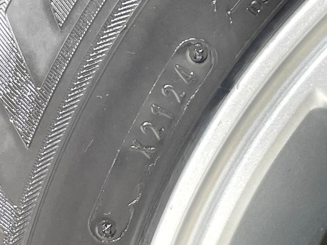 エスクァイア ハイブリッドGi プレミアムパッケージ モデリスタエアロ 純正10型ナビ 後席モニター 両側電動ドア 前席シートヒーター 衝突軽減装置 クルコン バックカメラ ETC ドラレコ LEDヘッド オートマチックハイビーム リアオートエアコン(32枚目)