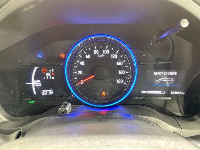 ヴェゼル ハイブリッドＲＳ・ホンダセンシング　純正ＳＤナビ　バックカメラ　衝突被害軽減システム　レーダークルーズ　禁煙車　ハーフレザーシート　スマートキー　ＬＥＤヘッド　ビルトインＥＴＣ　純正１８インチアルミ　車線逸脱警報　オートライト（51枚目）