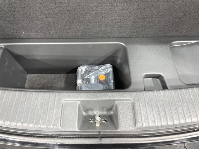 ヴェゼル ハイブリッドＲＳ・ホンダセンシング　純正ＳＤナビ　バックカメラ　衝突被害軽減システム　レーダークルーズ　禁煙車　ハーフレザーシート　スマートキー　ＬＥＤヘッド　ビルトインＥＴＣ　純正１８インチアルミ　車線逸脱警報　オートライト（59枚目）