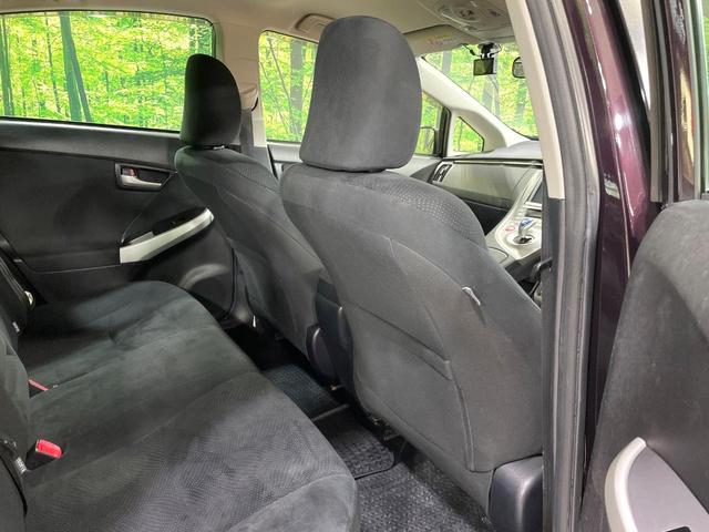 プリウス Ｓ　純正８型ナビ　バックカメラ　ドライブレコーダー　ビルトインＥＴＣ　スマートキー　プッシュスタート　ＨＩＤヘッドライト　オートライト　オートエアコン　ステアリングスイッチ　電動格納ミラー　シートリフター（34枚目）