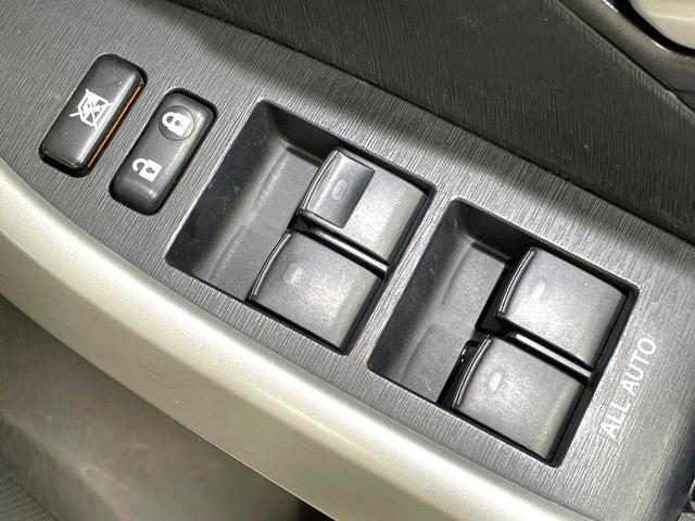 プリウス Ｓ　純正８型ナビ　バックカメラ　ドライブレコーダー　ビルトインＥＴＣ　スマートキー　プッシュスタート　ＨＩＤヘッドライト　オートライト　オートエアコン　ステアリングスイッチ　電動格納ミラー　シートリフター（51枚目）