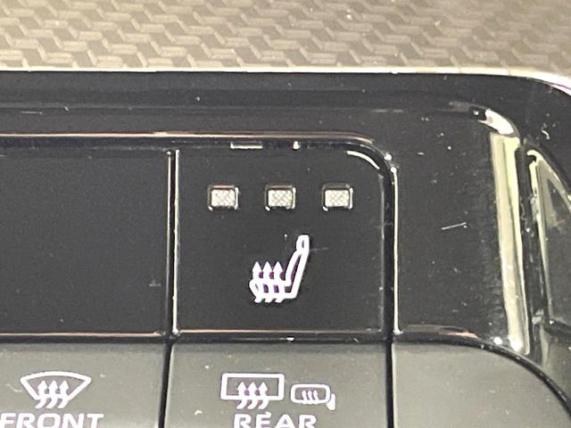 プリウス Ｇ　衝突軽減　レーダークルーズコントロール　純正８型ディスプレイ　全周囲カメラ　シートヒーター　ＬＥＤヘッド　ＥＴＣ　純正１９インチアルミ　スマートキー　オートエアコン　ステアリングスイッチ　禁煙車（7枚目）