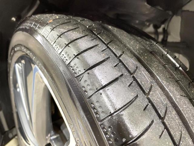 プリウス Ｇ　衝突軽減　レーダークルーズコントロール　純正８型ディスプレイ　全周囲カメラ　シートヒーター　ＬＥＤヘッド　ＥＴＣ　純正１９インチアルミ　スマートキー　オートエアコン　ステアリングスイッチ　禁煙車（25枚目）