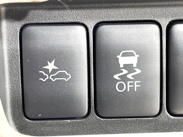 デイズルークス Ｘ　純正ナビ　電動スライドドア　全周囲カメラ　衝突軽減装置　ＥＴＣ　スマートキー　プッシュスタート　オートエアコン　横滑り防止装置　ステアリングスイッチ　アイドリングストップ　サーキュレーター　禁煙車（6枚目）