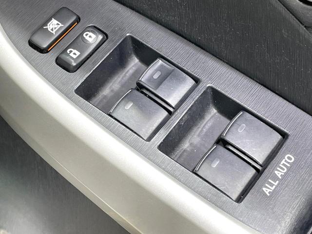 プリウス Ｇ　ナビ　バックカメラ　禁煙車　ドラレコ　スマートキー　ＨＩＤヘッドライト　ＥＴＣ　クルコン　パワーシート　合皮シート　オートライト　オートエアコン　Ｂｌｕｅｔｏｏｔｈ再生　ＣＤ再生　ＤＶＤ再生（53枚目）