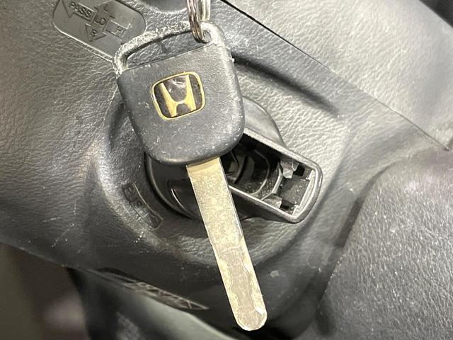 ゼストスパーク Ｗターボ　４ＷＤ　純正ナビ　バックカメラ　オートエアコン　ＨＩＤヘッドライト　フォグライト　ステアリングスイッチ　電動格納ミラー　ベンチシート　地デジＴＶ　ＣＤ／ＤＶＤ　スペアタイヤ　純正１４インチアルミ（42枚目）