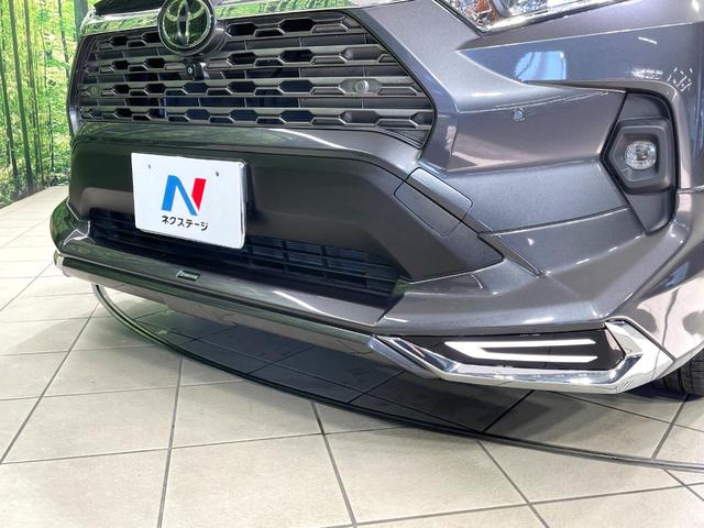 RAV4 G Zパッケージ 4WD モデリスタエアロ パノラマルーフ 10型ディスプレイ デジタルインナーミラー ベンチレーション ETC ドラレコ LEDヘッド オートマチックハイビーム 電動リアゲート ルーフレール(4枚目)