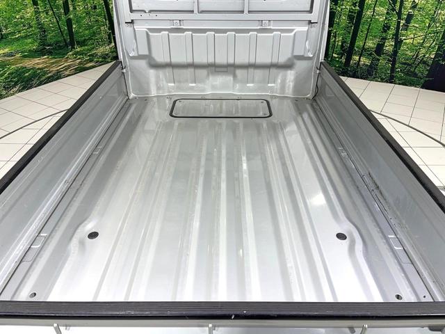 キャリイトラック ＫＣエアコン・パワステ　カロッツェリア製ナビゲーション　オートマ　エアコン　ドラレコ　ＥＴＣ　ＨＩＤヘッドライト　地デジＴＶ　ＣＤ　ラジオ　禁煙車　　パワーステアリング　ドアバイザー　衝突安全ボディー　１３インチホイール（10枚目）