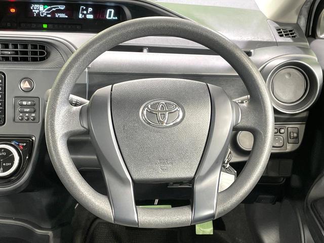 アクア Ｌ　純正ＳＤナビ　禁煙車　バックカメラ　ビルトインＥＴＣ　キーレスエントリー　Ｂｌｕｅｔｏｏｔｈ接続　地デジＴＶ　ＣＤ　横滑り防止装置　オートエアコン　電動格納ミラー　スペアタイヤ　ヘッドライトレベライザ（11枚目）