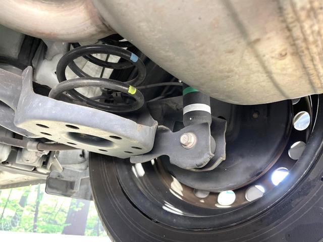 アクア Ｌ　純正ＳＤナビ　禁煙車　バックカメラ　ビルトインＥＴＣ　キーレスエントリー　Ｂｌｕｅｔｏｏｔｈ接続　地デジＴＶ　ＣＤ　横滑り防止装置　オートエアコン　電動格納ミラー　スペアタイヤ　ヘッドライトレベライザ（22枚目）